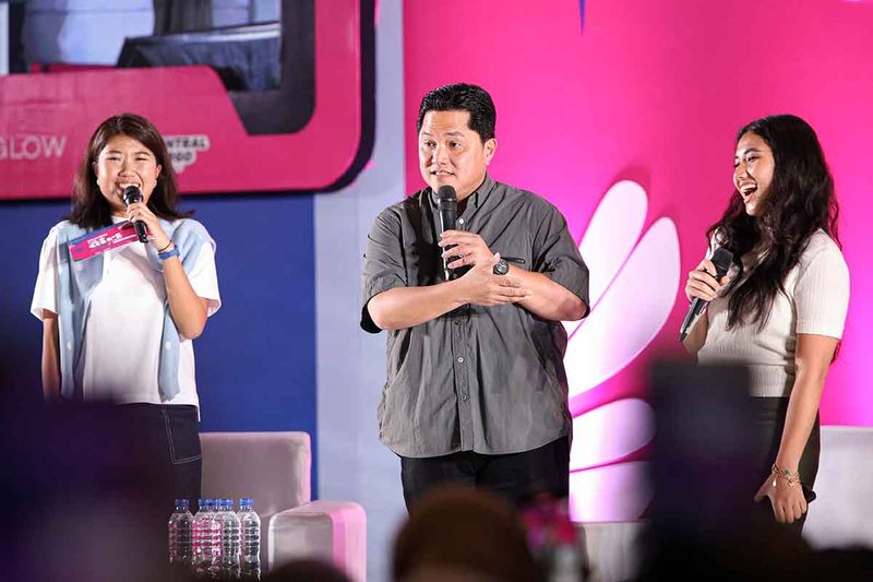 menteri-bumn-hadiri-the-girl-fest-di-surabaya-4