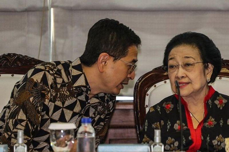 Arsjad Rasjid dan Megawati Soekarnoputri