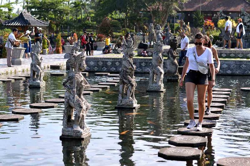 wisata-tirta-gangga-bali-5
