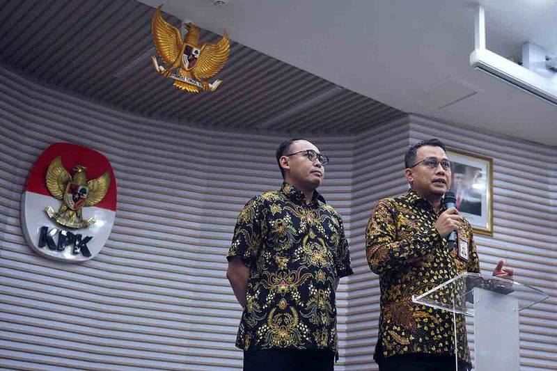 konpers-kpk Korupsi Kementan hasil-penggeledahan-rumah-dinas-mentan-4
