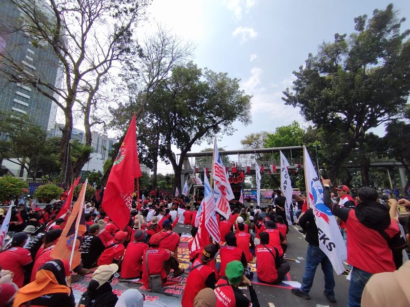 Aksi Buruh Tolak UU Cipta Kerja