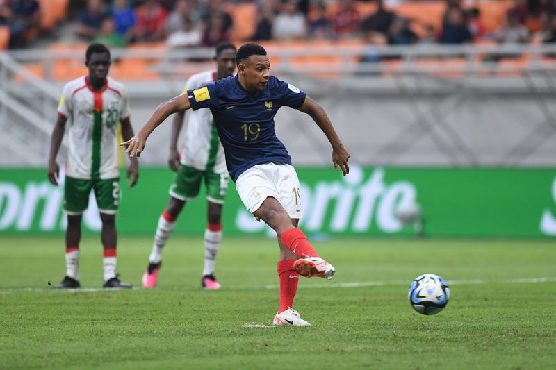 antarafoto piala dunia perancis lawan-burkina-faso-121123-sgd-7