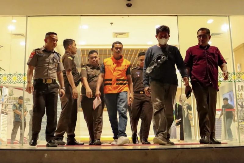 Oknum dengan Saksi DPO