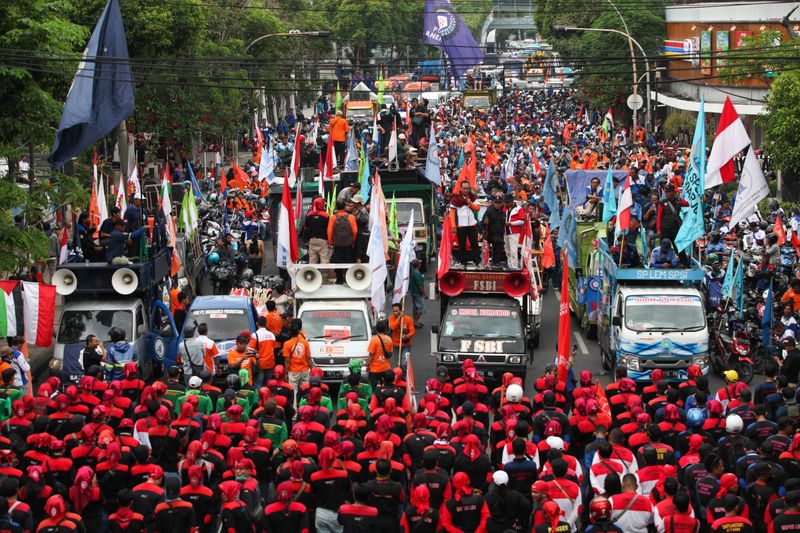 antarafoto-unjuk-rasa-buruh-di-surabaya-30112023-ds-3 UMK