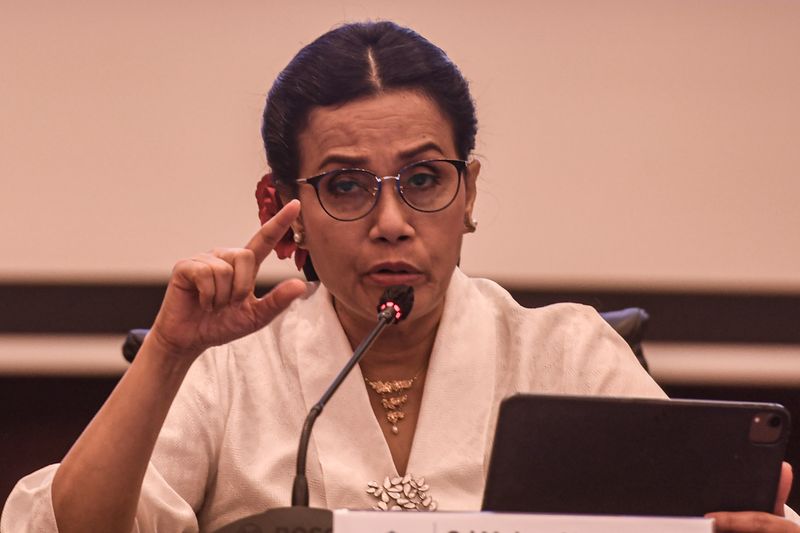 antarafoto-apbn-alami-defisit-151223-adm-5 pendapatan negara