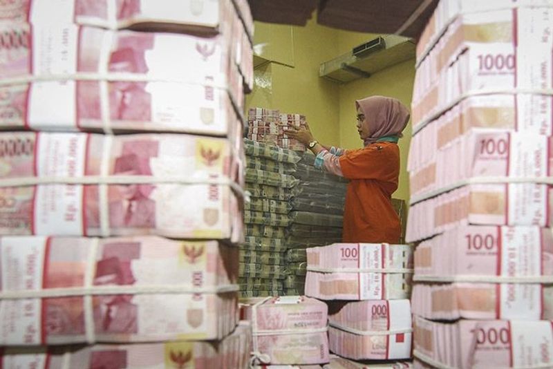 Pelayanan-BNI-Pada-Libur-Natal-Tahun-Baru-201218-dr-2 uang