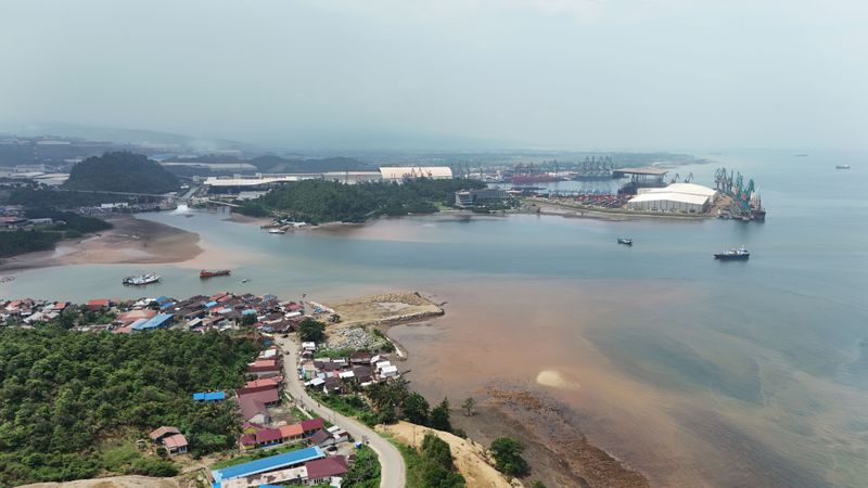 antarafoto-realisasi investasi sulawesi-tengah-311223-mh-3