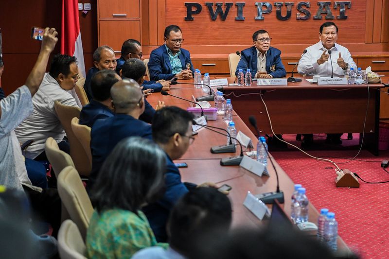 antarafoto-prabowo-subianto-dialog-bersama-pengurus-pwi-04012024-gp-5 pers