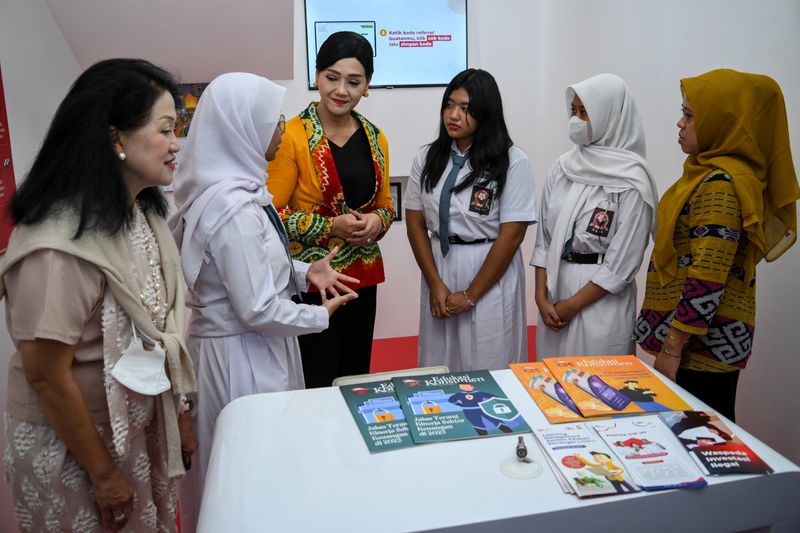 antarafoto-ojk-edukasi keuangan untuk-pelajar-220124-sth-1