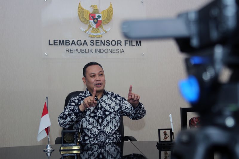 Rommy-Fibri-Hardiyanto-LSF-32