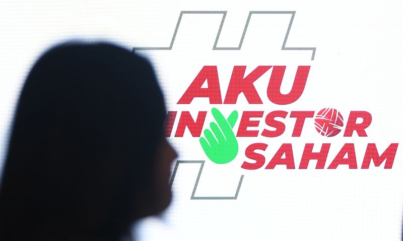 antarafoto-investor-saham-indonesia-210224-ak-2