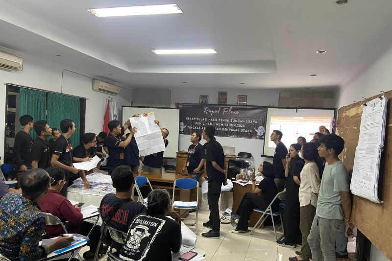 Penghitungan Ulang Surat Suara di Denpasar