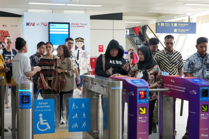 Commuter line