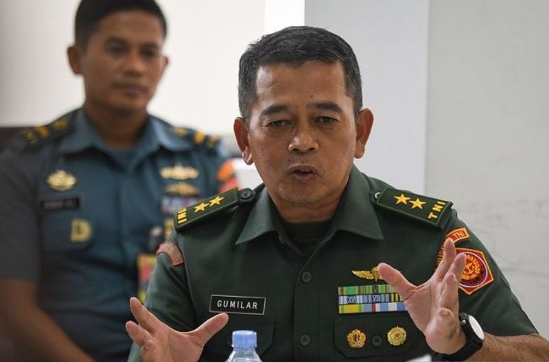 antarafoto-kapuspen-tni-nugraha-gumilar-kunjungi-antara-180124-app-10