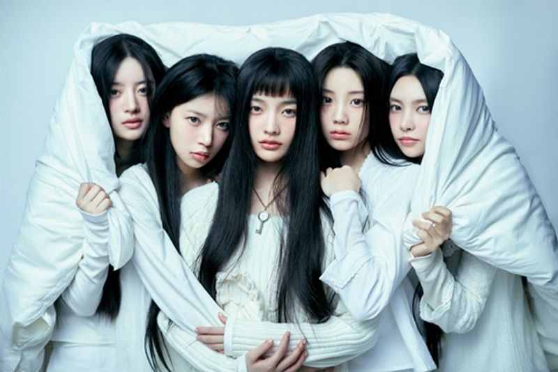 Girl Group ILLIT Debut Dengan Lagu 'Magnetic'