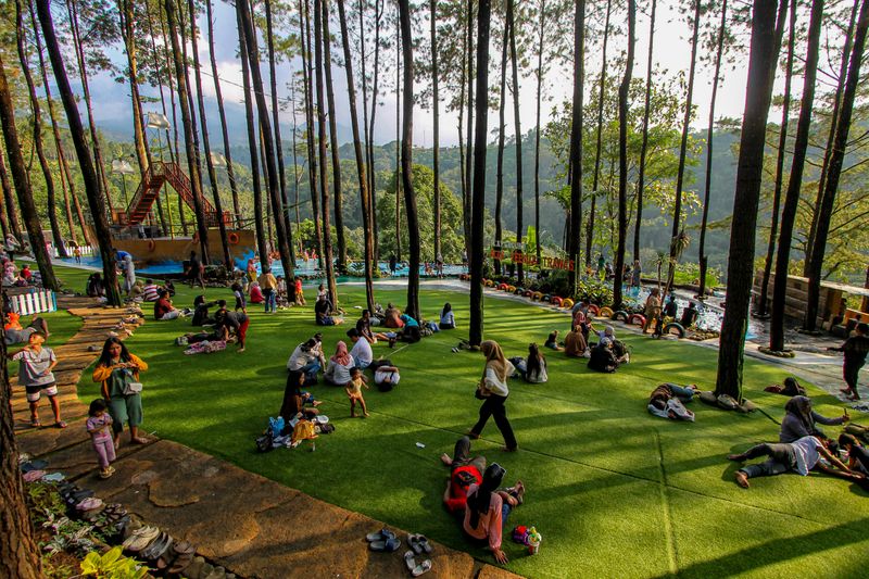 antarafoto-potensi-sektor-pariwisata-saat-libur lebaran 150424-mm-5