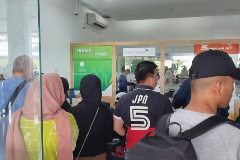 Penutupan Bandara SI Manado akibat Erupsi Gunung Ruang