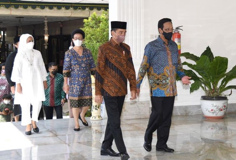 antarafoto-presiden-jokowi-silaturahmi-ke-keraton-yogyakarta-020522-luk-2