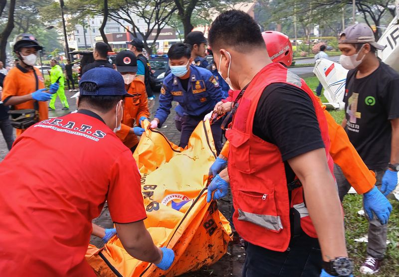 antarafoto pesawat latih-jatuh-di-serpong-18052024-bal-6