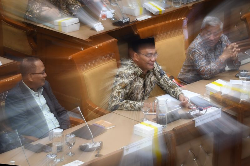 antarafoto-rdp-dpr-dengan-mantan-mantan-mendikbud-020724-app-4