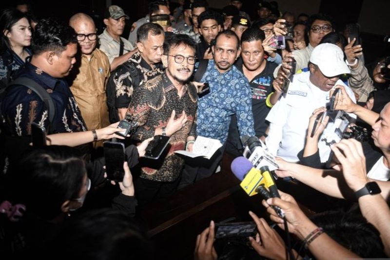antarafoto-terdakwa-korupsi-kementan-dituntut-10-4-tahun-110724-adm-5