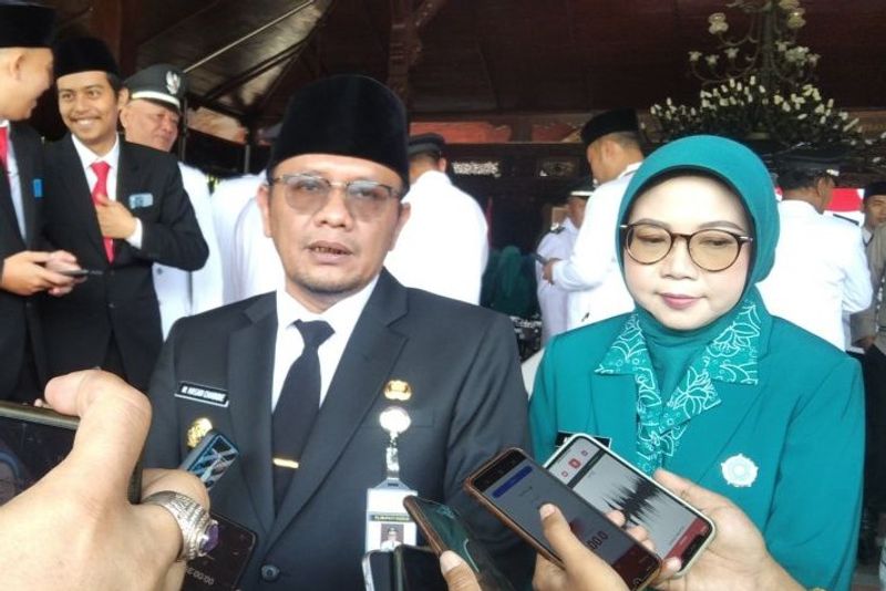 Penjabat Bupati Kudus Muhammad Hasan Chabibie