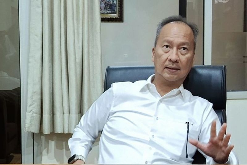 Menperin Agus Gumiwang Kartasasmita