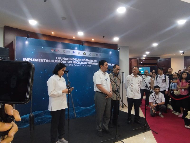 Menteri Koordinator Bidang Kemaritiman dan Investasi (Menko Marves) Luhut Binsar Pandjaitan -WA0003
