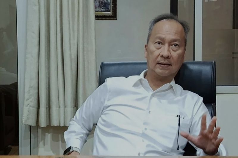 Menperin Agus Gumiwang Kartasasmita