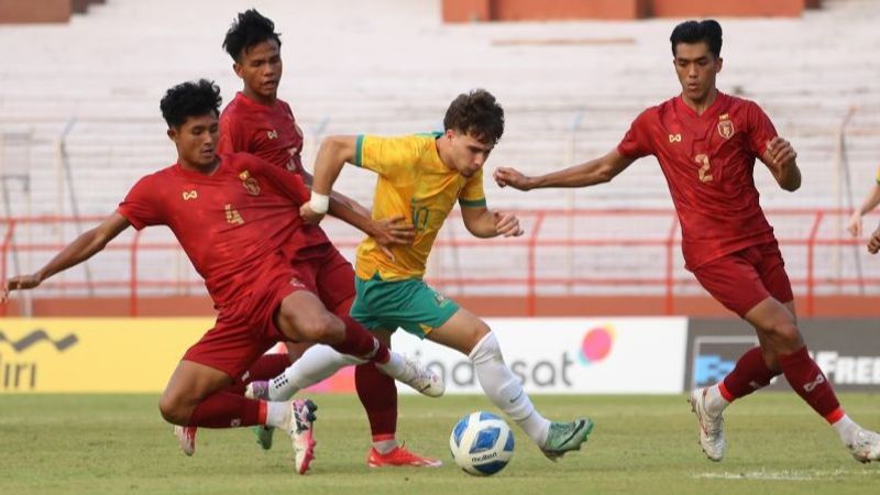 Pesepak bola Timnas Australia Tiago