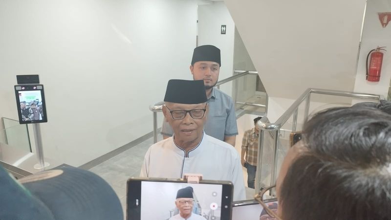 Ketua Majelis Ulama Indonesia (MUI) Pusat KH Anwar Iskandar