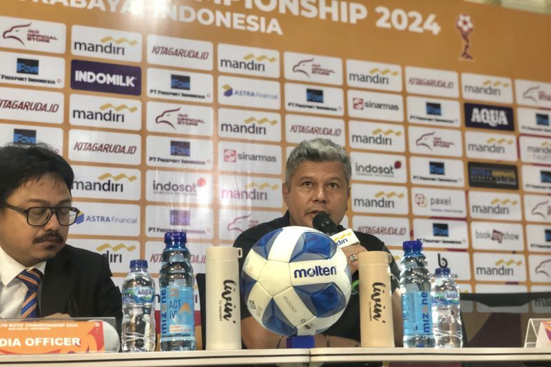 Pelatih Timnas Thailand U-19 Emerson Pereira