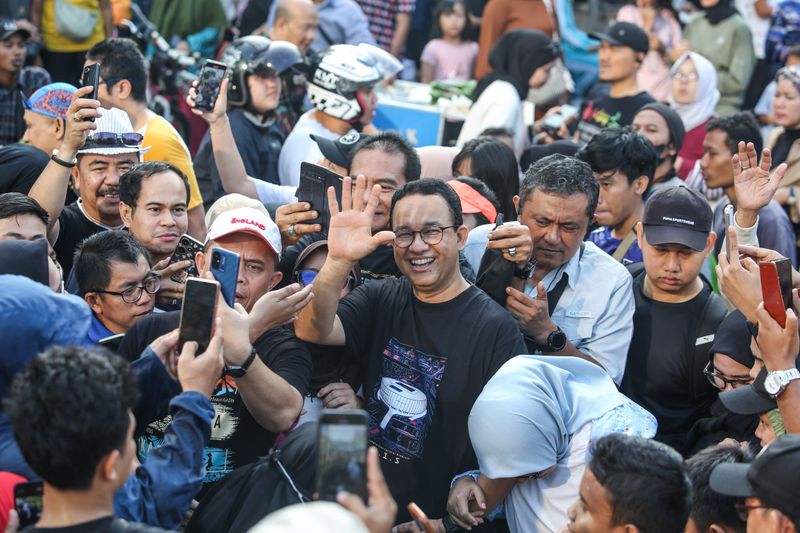 antarafoto-anies-baswedan-berolahraga-di-cfd-04082024-ada-1