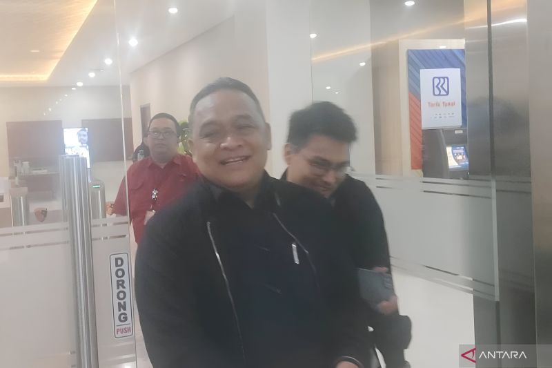 Kepala BP2MI Benny Rhamdani