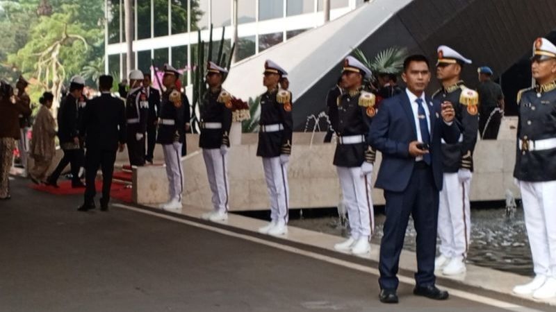 Momen kedatangan Presiden Joko Widodo dan Ibu Negara Iriana Joko Widodo di Gedung Nusantara