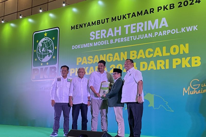 Ketua Umum DPP PKB Muhaimin Iskandar dan Bobby Nasution