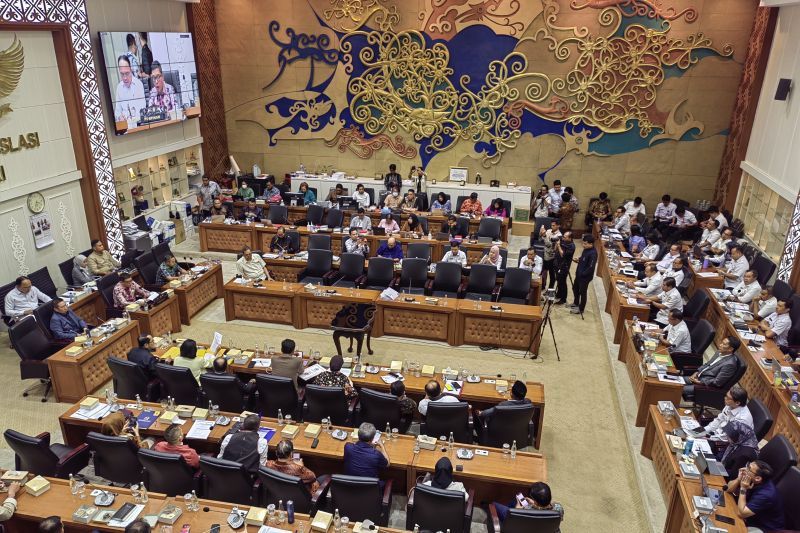 Rapat Badan Legislasi DPR terkait dengan pembahasan RUU Pilkada