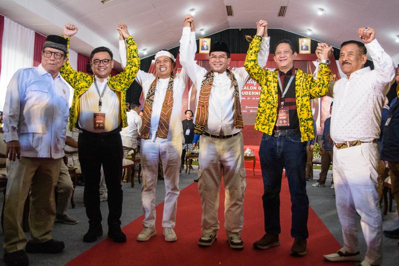 antarafoto-dedi-mulyadi-mendaftar-ke-kpu-jawa-barat-270824-na-6