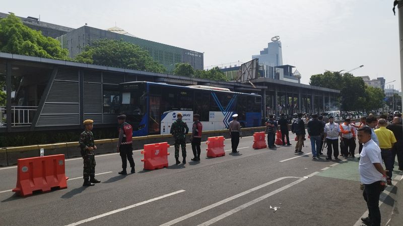 KPUD Jakarta saat pendaftaran Cagub-Cawagub