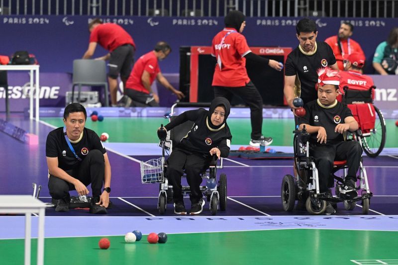 Tim Indonesia dalam sesi latihan resmi cabang olahraga Boccia Paralimpiade Paris 2024