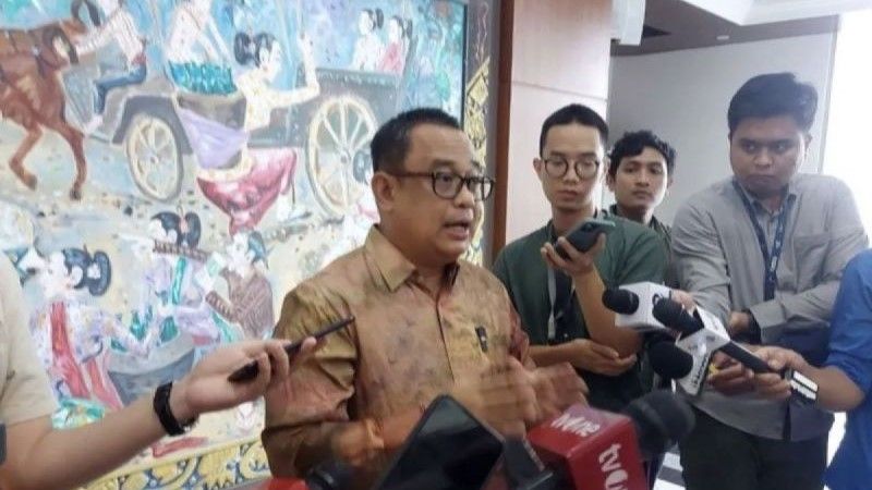 Koordinator Staf Khusus Presiden Ari Dwipayana.