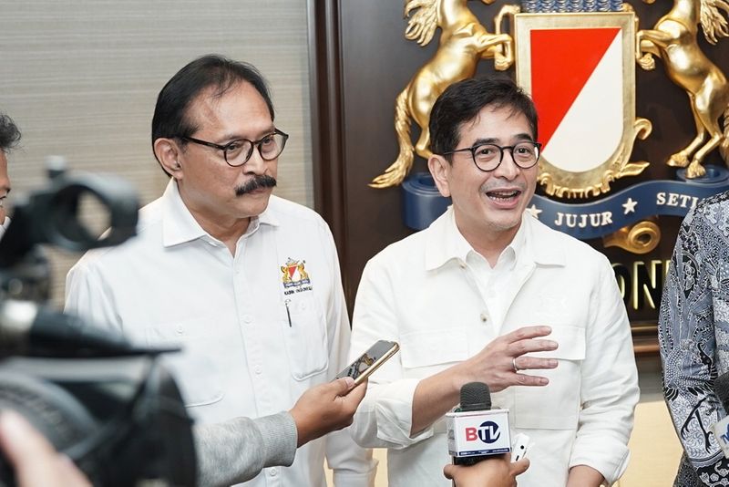 Ketua Umum Kadin Indonesia Arsjad Rasyid bersama Wakil Ketua Umum Dhaniswara K. Harjono