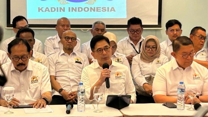 Ketua Umum Kadin Arsjad Rasjid saat melakukan jumpa pers terkait diselenggarakannya Munaslub