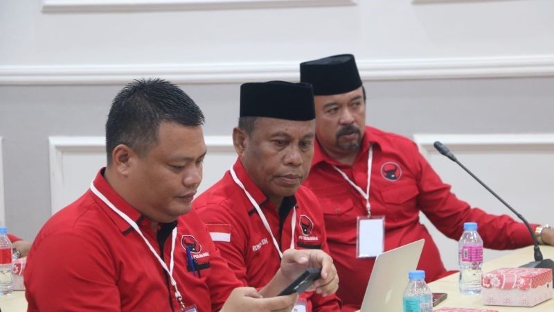 Pasangan calon Bupati Ridwan Yasin dan calon Wakil Bupati Muchsin Badar