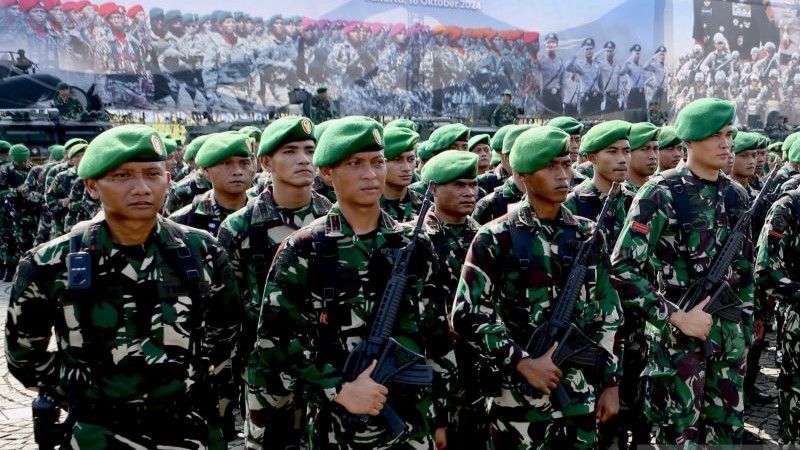 Prajurit TNI mengikuti apel gelar pasukan untuk Operasi Pengamanan VVIP Pelantikan Presiden