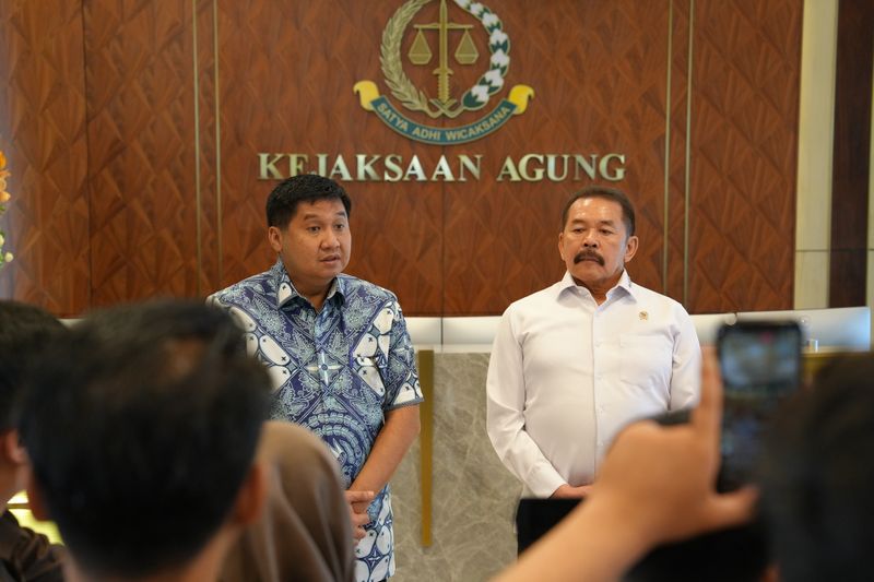 Jaksa Agung ST Burhanuddin dan Menteri Perumahan dan Kawasan Permukiman RI Maruarar Sirait
