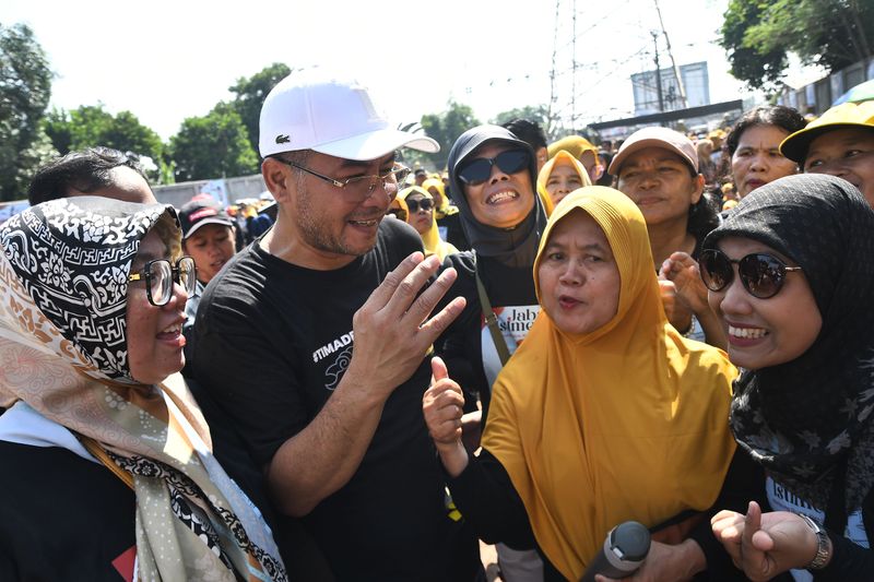 antarafoto-kampanye-erwan-setiawan-di-bekasi-1729922563