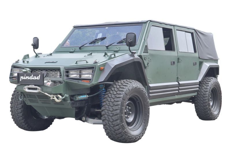 Mobil Maung buatan PT Pindad