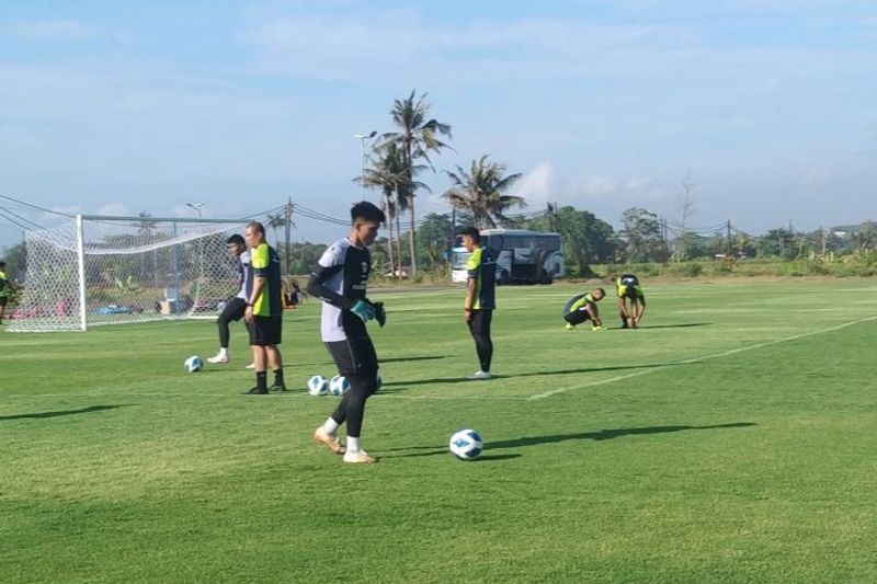 Kiper Persija Jakarta U20 Muhammad Hafizh Rizkianur