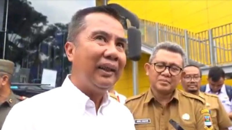 Penjabat Gubernur Jawa Barat Bey Triadi Machmudin 